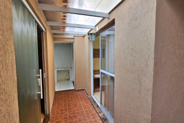 Ótimo Sobrado à venda no Bairro do Conjunto Residencial Vista Verde na Rua Desembargador Plínio Novaes de Andrade