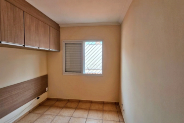 Ótimo Sobrado à venda no Bairro do Conjunto Residencial Vista Verde na Rua Desembargador Plínio Novaes de Andrade