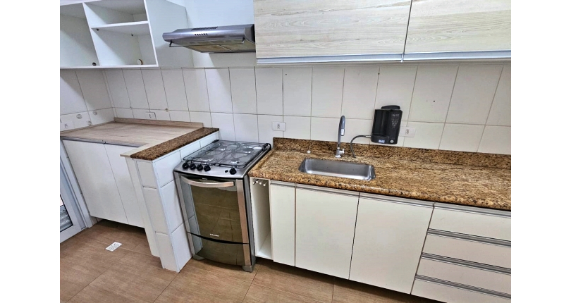 Ótimo Sobrado à venda no Bairro do Conjunto Residencial Vista Verde na Rua Desembargador Plínio Novaes de Andrade