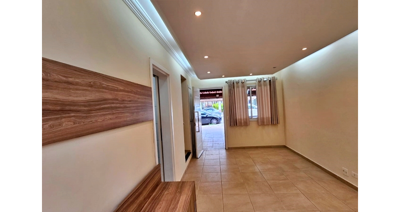 Ótimo Sobrado à venda no Bairro do Conjunto Residencial Vista Verde na Rua Desembargador Plínio Novaes de Andrade