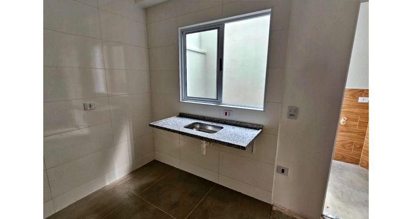 Apartamento novo à venda no Bairro da Vila Clarice na Rua Major Alfredo Romão 316