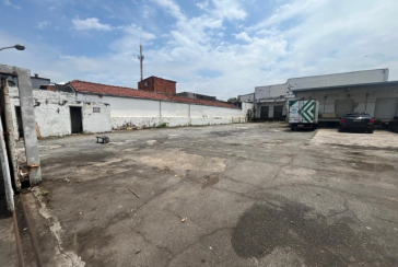 Galpão à venda no Bairro da Vila Anastácio na Rua Conselheiro Ribas, 
