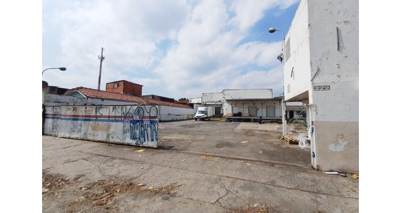 Galpão à venda no Bairro da Vila Anastácio na Rua Conselheiro Ribas, 