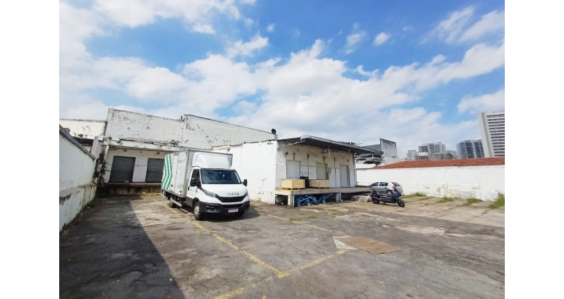 Galpão à venda no Bairro da Vila Anastácio na Rua Conselheiro Ribas, 