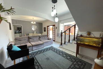 Casa à venda no Bairro do Jaraguá na Rua Capitão Bernardes Rangel,