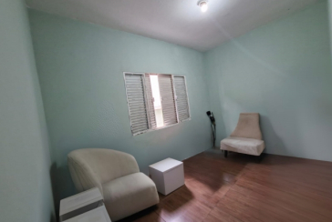 Oportunidade !!! Casa térrea à venda no Bairro do Jardim Regina na Rua Benedito Lacerda