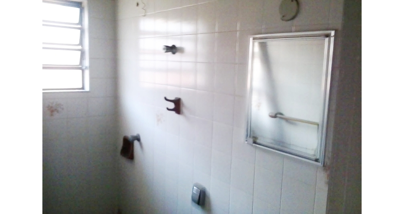 Sobrado à venda Rua Francisco Basílio de Melo, Parque Maria Domitila - Imóveis à Venda