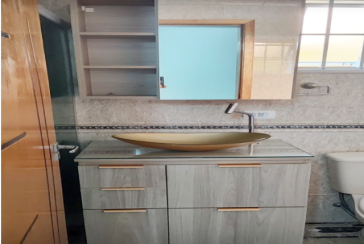 Belo Sobrado à venda no Bairro do Conjunto Residencial Vista Verde na Rua Desembargador Lauro de Souza Alves