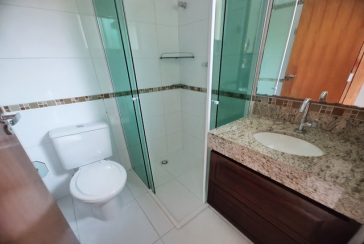  Sobrado à venda na Vila Boaçava na Rua Jurubim 335, no Condomínio Residencial Colibri, 