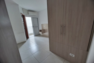  Sobrado à venda na Vila Boaçava na Rua Jurubim 335, no Condomínio Residencial Colibri, 