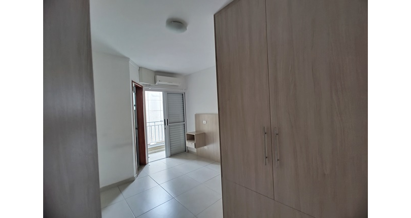  Sobrado à venda na Vila Boaçava na Rua Jurubim 335, no Condomínio Residencial Colibri, 