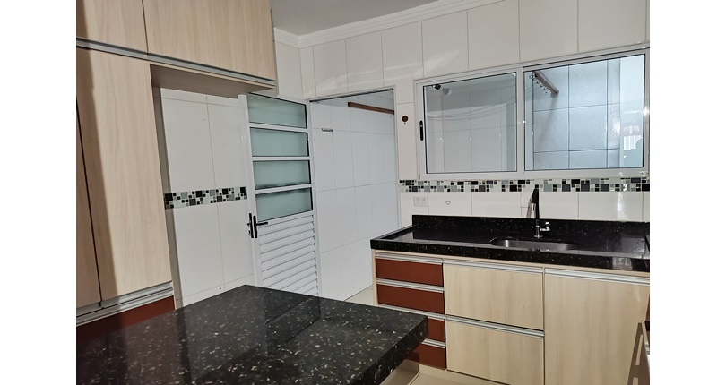  Sobrado à venda na Vila Boaçava na Rua Jurubim 335, no Condomínio Residencial Colibri, 