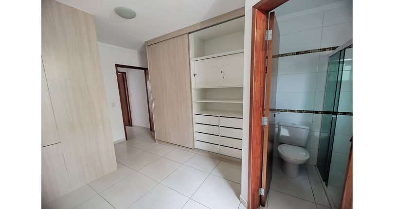  Sobrado à venda na Vila Boaçava na Rua Jurubim 335, no Condomínio Residencial Colibri, 