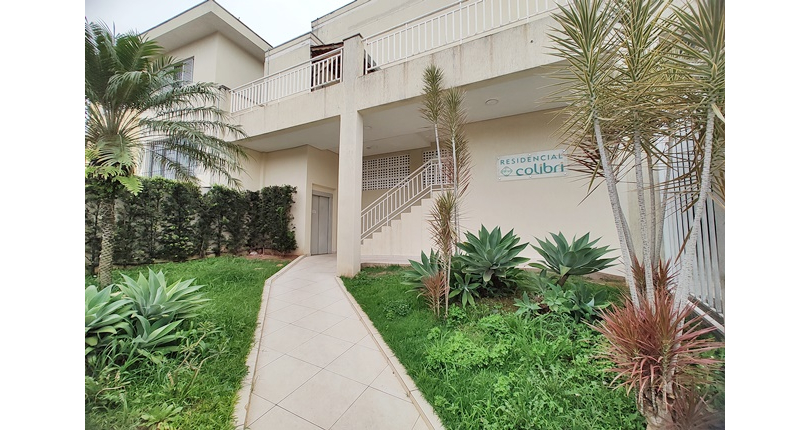  Sobrado à venda na Vila Boaçava na Rua Jurubim 335, no Condomínio Residencial Colibri, 