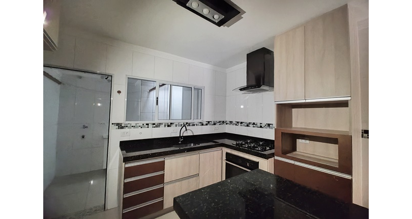  Sobrado à venda na Vila Boaçava na Rua Jurubim 335, no Condomínio Residencial Colibri, 