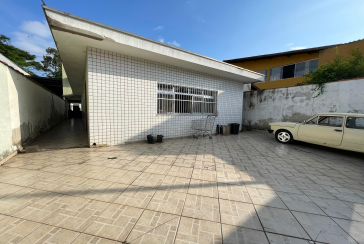 Casa térrea à venda no Bairro da Vila Clarice na Rua Major Alfredo Romão