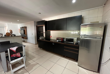 Casa térrea à venda no Bairro da Vila Clarice na Rua Major Alfredo Romão