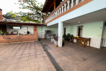 Casa térrea à venda no Bairro da Vila Clarice na Rua Major Alfredo Romão
