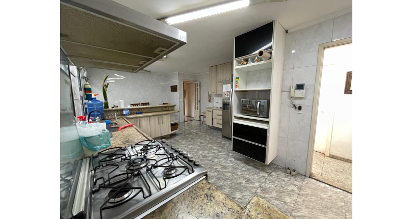 Casa térrea à venda no Bairro da Vila Clarice na Rua Major Alfredo Romão