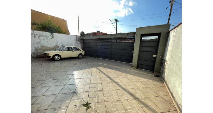 Casa térrea à venda no Bairro da Vila Clarice na Rua Major Alfredo Romão