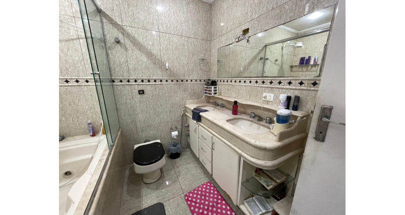 Casa térrea à venda no Bairro da Vila Clarice na Rua Major Alfredo Romão