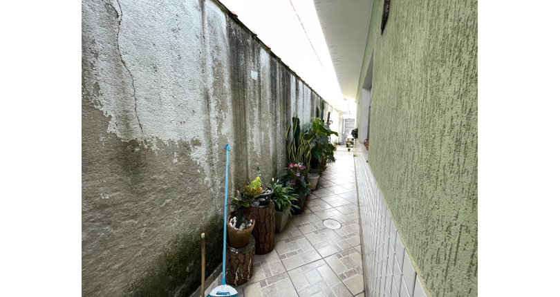 Casa térrea à venda no Bairro da Vila Clarice na Rua Major Alfredo Romão