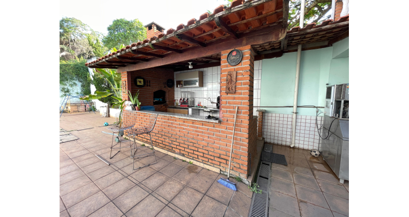 Casa térrea à venda no Bairro da Vila Clarice na Rua Major Alfredo Romão