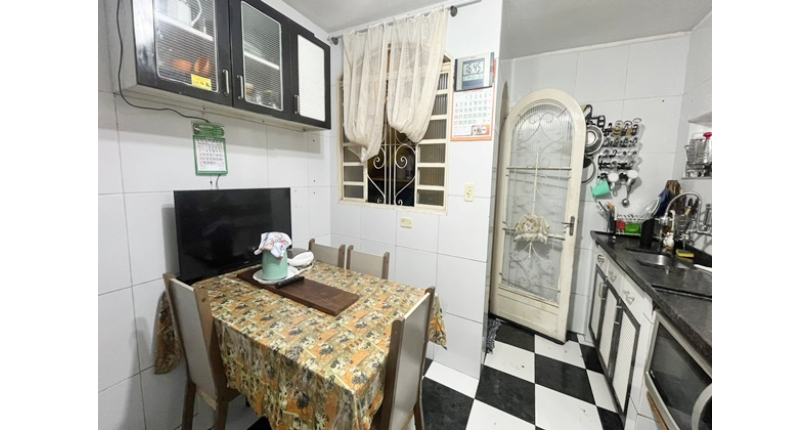 Sobrado à venda no Bairro do Jardim Santo Elias na Rua Benedito da Fonseca Rondon