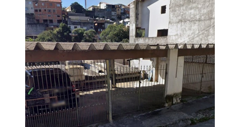 Terreno à venda no Bairro do Jardim Bandeirantes (Zona Norte) na Rua Engenheiro Dolabela,