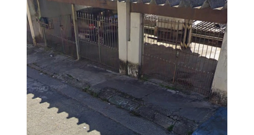 Terreno à venda no Bairro do Jardim Bandeirantes (Zona Norte) na Rua Engenheiro Dolabela,