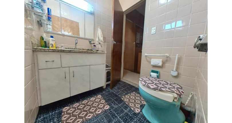 Bela Casa à venda no Bairro do City América na Avenida do Anastácio,