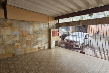 Sobrado à venda no Bairro do Conjunto Residencial Vista Verde na Rua Doutor Fernando de Oliveira Simões