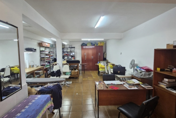 Sobrado à venda no Bairro do Conjunto Residencial Vista Verde na Rua Doutor Fernando de Oliveira Simões