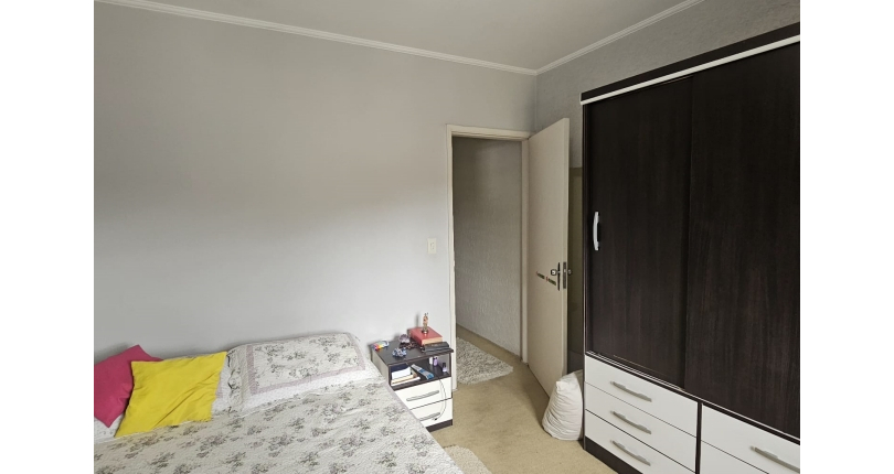 Sobrado à venda no Bairro do Conjunto Residencial Vista Verde na Rua Doutor Fernando de Oliveira Simões