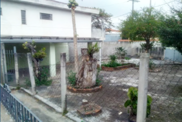 Sobrado à venda no Bairro do Jardim Líbano na Rua Professor Araújo Coelho