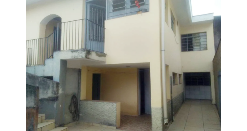 Sobrado à venda no Bairro do Jardim Líbano na Rua Professor Araújo Coelho