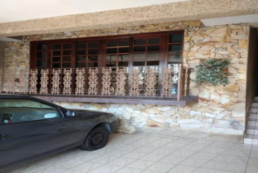 Sobrado à venda em Osasco no Bairro da Bela Vista na Rua Helena Barbosa Marcondes