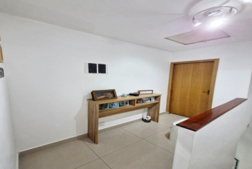 Ótimo Sobrado à venda no Bairro do Conjunto Residencial Vista Verde na Rua Desembargador Plínio Novaes de Andrade