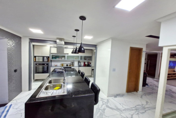 Ótimo Sobrado à venda no Bairro do Conjunto Residencial Vista Verde na Rua Desembargador Plínio Novaes de Andrade