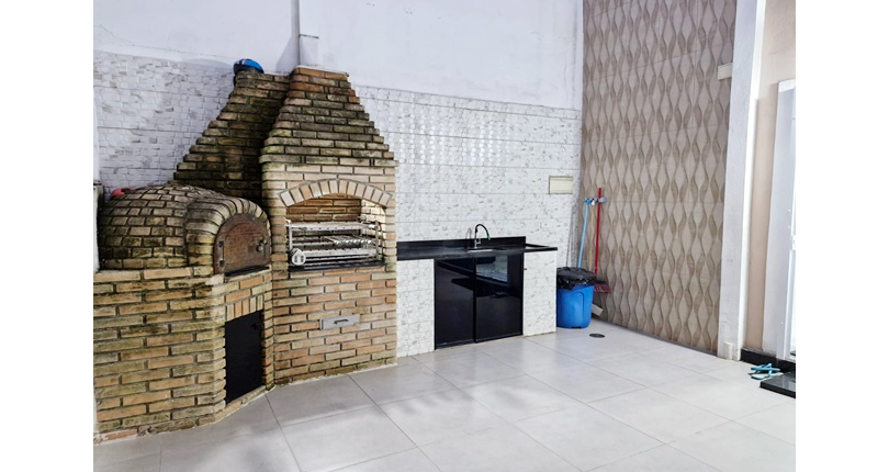 Ótimo Sobrado à venda no Bairro do Conjunto Residencial Vista Verde na Rua Desembargador Plínio Novaes de Andrade