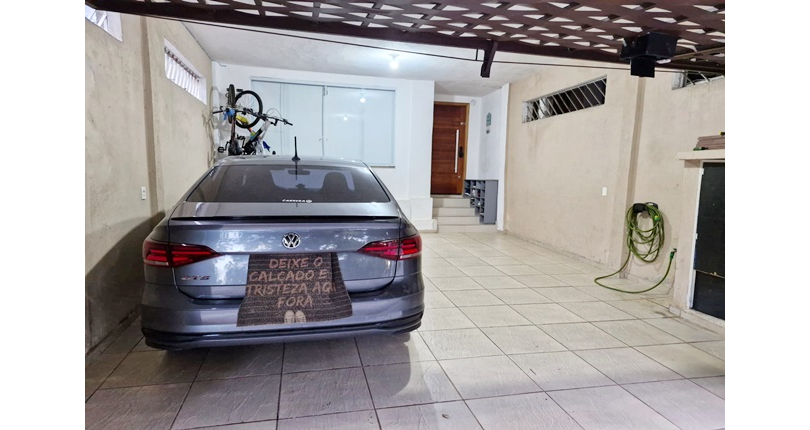 Ótimo Sobrado à venda no Bairro do Conjunto Residencial Vista Verde na Rua Desembargador Plínio Novaes de Andrade