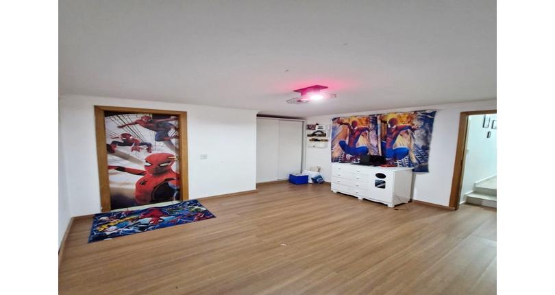 Ótimo Sobrado à venda no Bairro do Conjunto Residencial Vista Verde na Rua Desembargador Plínio Novaes de Andrade