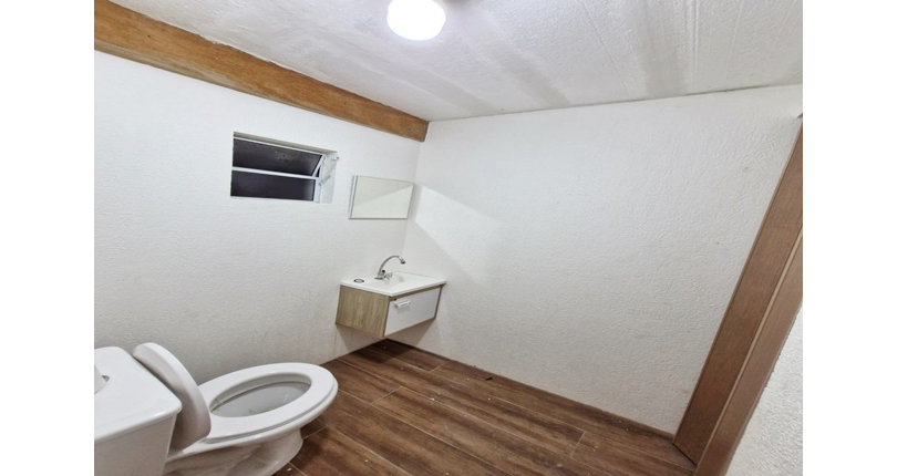 Ótimo Sobrado à venda no Bairro do Conjunto Residencial Vista Verde na Rua Desembargador Plínio Novaes de Andrade