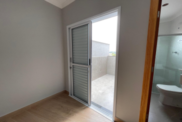  Sobrado novo à venda no Bairro do Parque São Domingos na Rua Amílcar Barbuy 