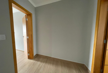  Sobrado novo à venda no Bairro do Parque São Domingos na Rua Amílcar Barbuy 