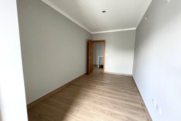  Sobrado novo à venda no Bairro do Parque São Domingos na Rua Amílcar Barbuy 