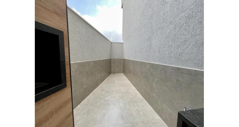  Sobrado novo à venda no Bairro do Parque São Domingos na Rua Amílcar Barbuy 