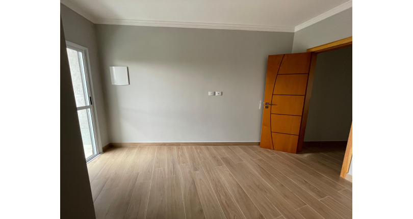  Sobrado novo à venda no Bairro do Parque São Domingos na Rua Amílcar Barbuy 