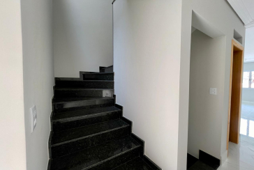  Sobrado novo à venda no Bairro do Parque São Domingos na Rua Amílcar Barbuy 82,