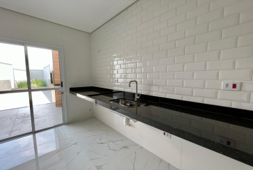  Sobrado novo à venda no Bairro do Parque São Domingos na Rua Amílcar Barbuy 82,